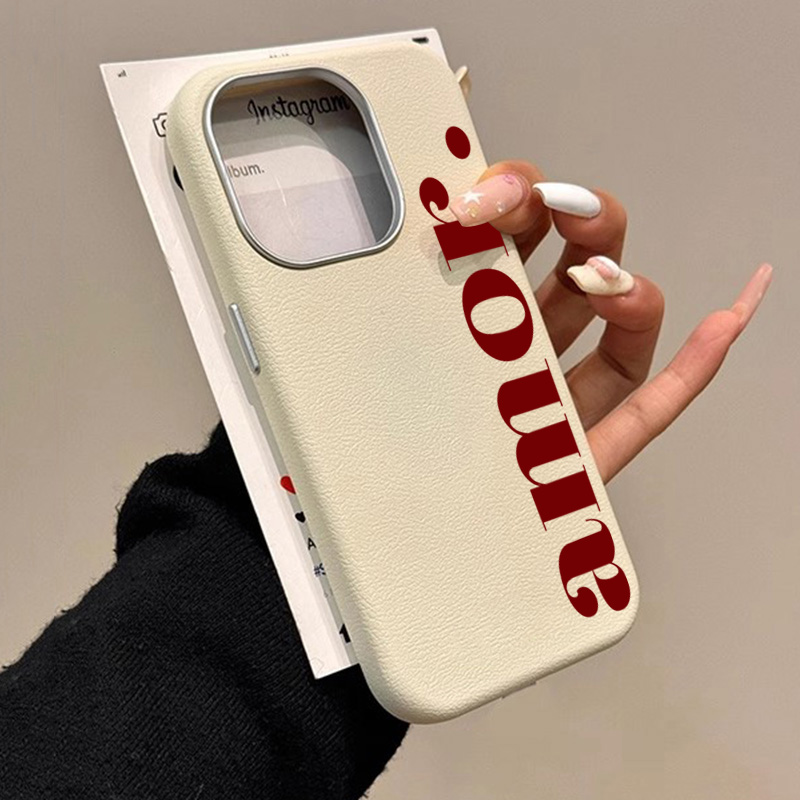 La lettera artistica rossa mod - Phone Accessories Red recensione e prezzo